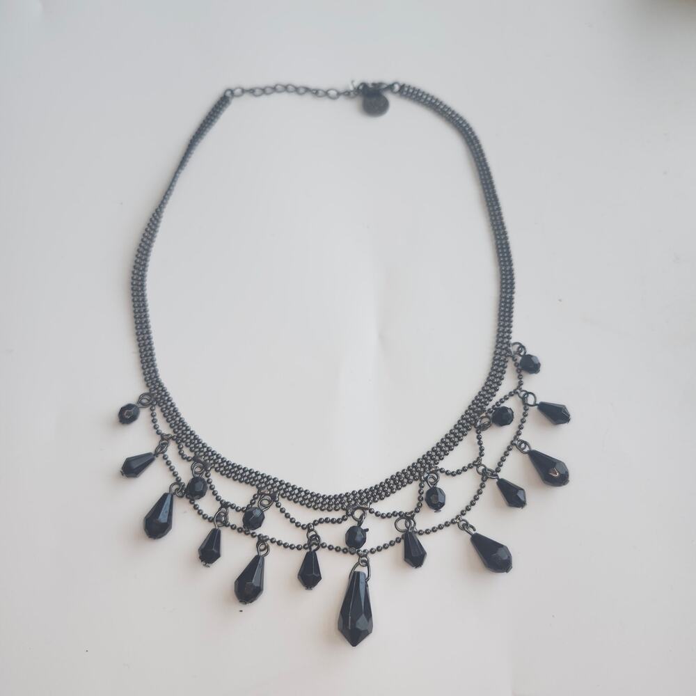 Liz Claiborne Black Faceted Acrylic Drop Necklace Gunmetal Chain Boho Statement